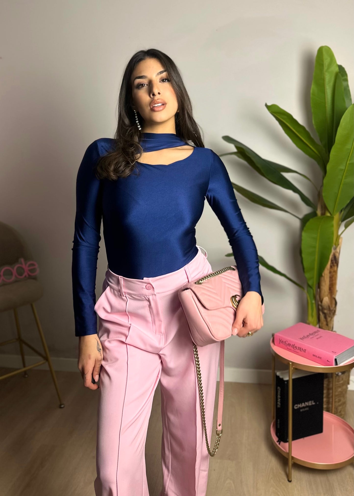 Body nodo blu