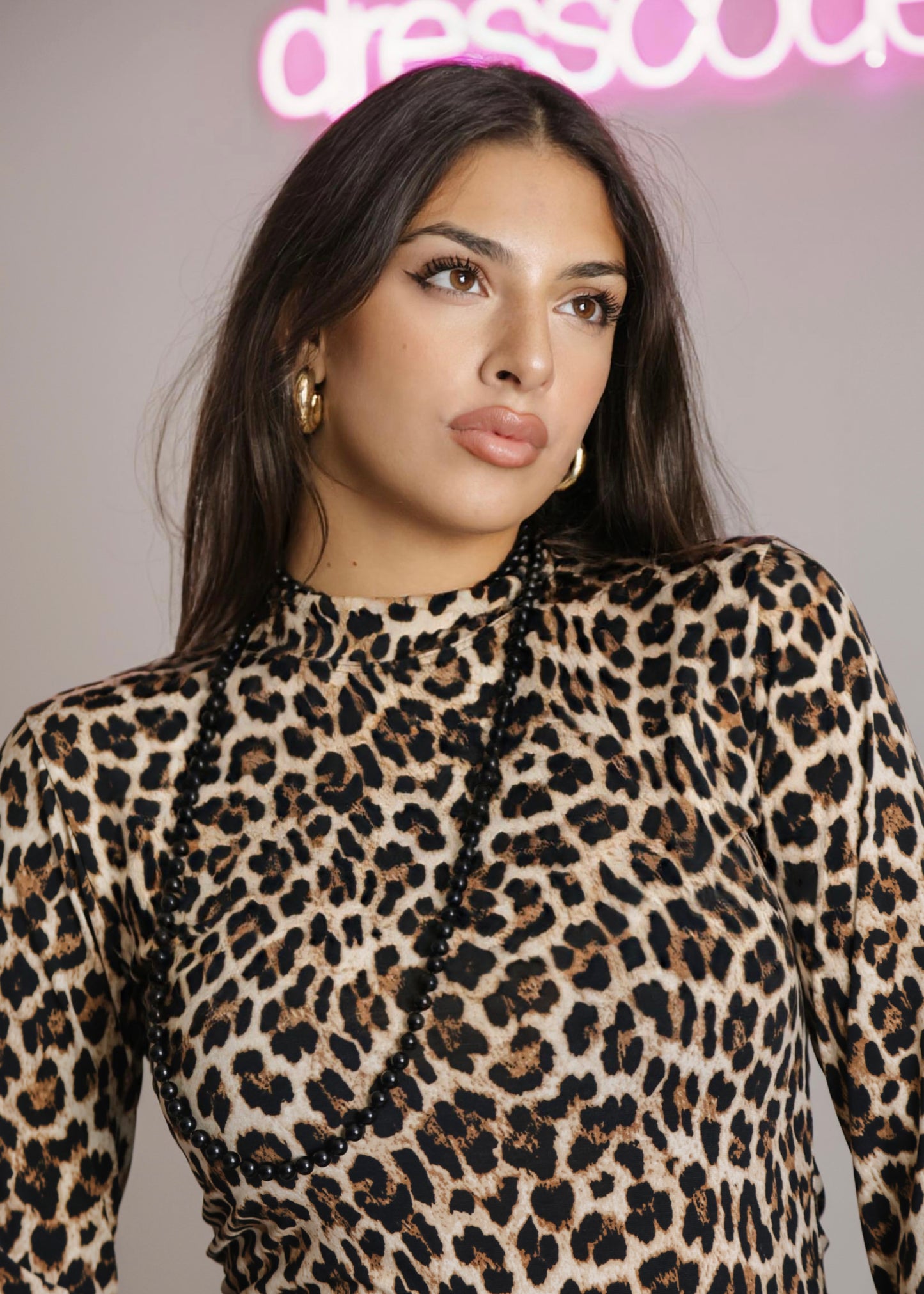 Dress roar